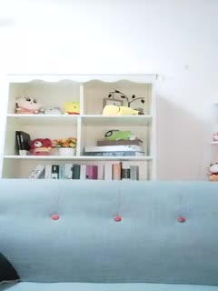 颜值御姐魅惑娜娜,黑丝高跟情趣美腿,眼神迷离的吸吮手指真诱惑,全裸道具自慰逼里的水很多,呻吟可射第02集