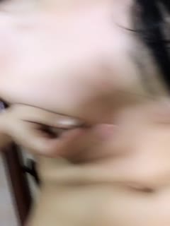 绿播下海!18萝莉萌萌,清纯粉B粉奶,小可爱下海第三场!害羞的正在呻吟呢第02集