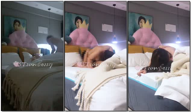 高潮叠起的大胸美少女学生爽到不能呼吸