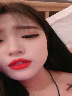 夜店气氛组渣女小可爱露脸激情大秀,深夜陪狼友发骚,诱惑舞蹈听狼友指挥展示性感骚穴,水多粉嫩人美又骚第02集