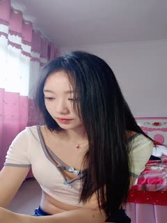 在校艺术院花-顶点-真的很欲哎,谁看了不想奶一口,自慰起来太骚气无比!第01集