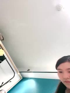 奶大好烦:巨乳小骚货,狼友狠狠耍礼物,就狠狠插骚逼,都不放过自己,叫声还很淫荡!(2)第04集