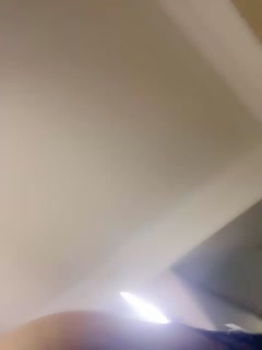 颜值不错的小少妇伺候两大哥激情啪啪,嘴里含着冰块把两鸡巴一起塞嘴里舔,各种体位爆草蹂躏,浪叫呻吟不止