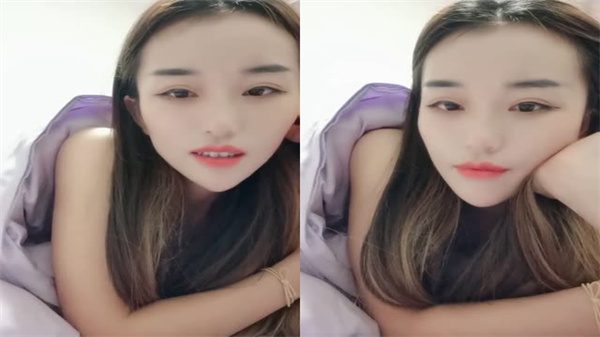 极品白皙苗条美女口交深喉挑逗，男友爽翻天，上位骑乘狂野抽插高潮