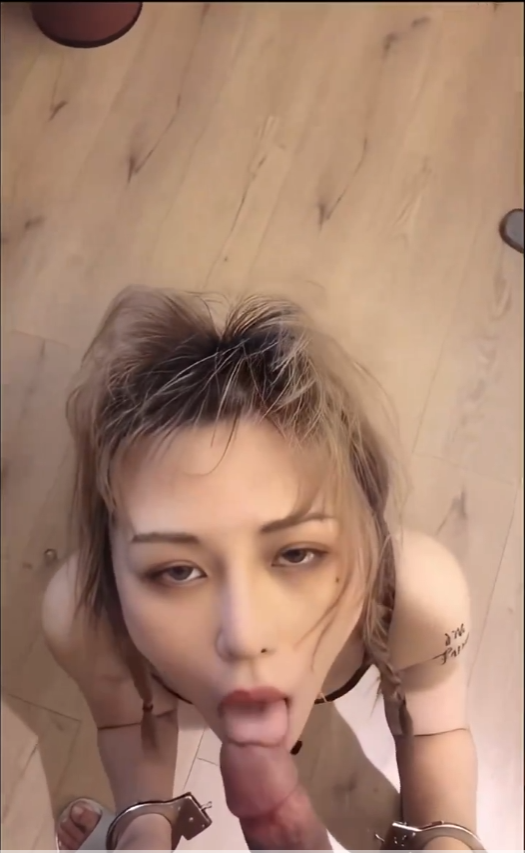 肚脐爱心纹身勾魂夺魄！激情性爱血脉贲张，肛塞车震 情趣扮演玩法高潮迭起