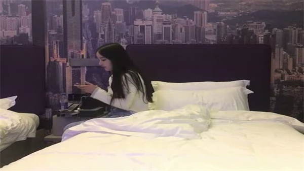 步宾探花看图说话:颜值爆表,身材火辣,巨乳肥臀极致诱惑